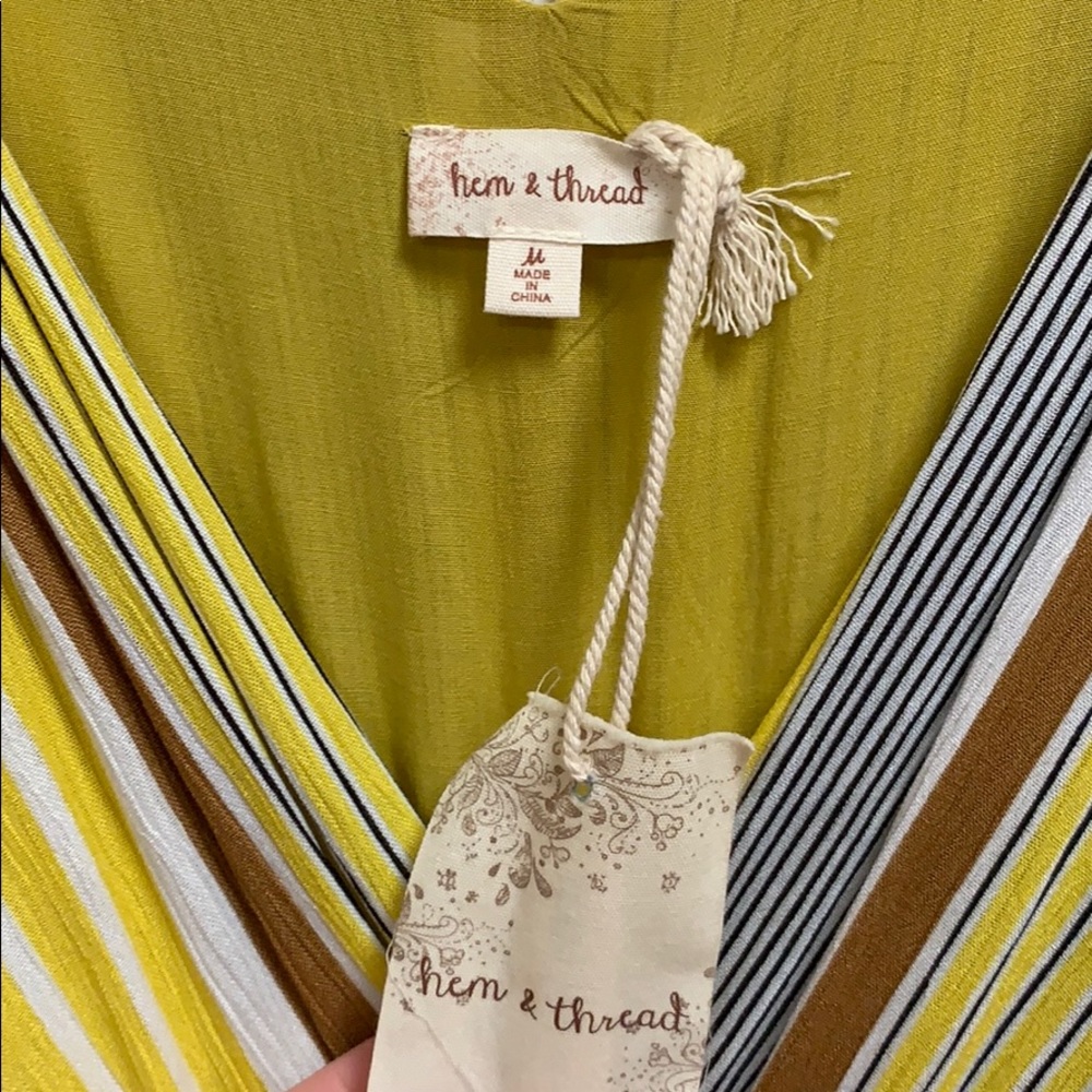 Hem & Thread jumpsuit - Picture 3 of 5